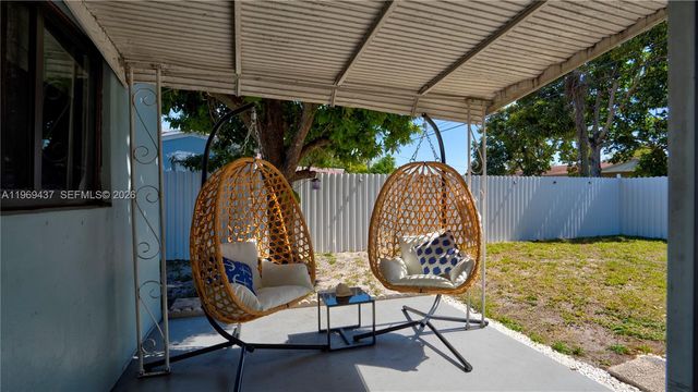 7070 SW 26th Ct, Miramar, FL 33023