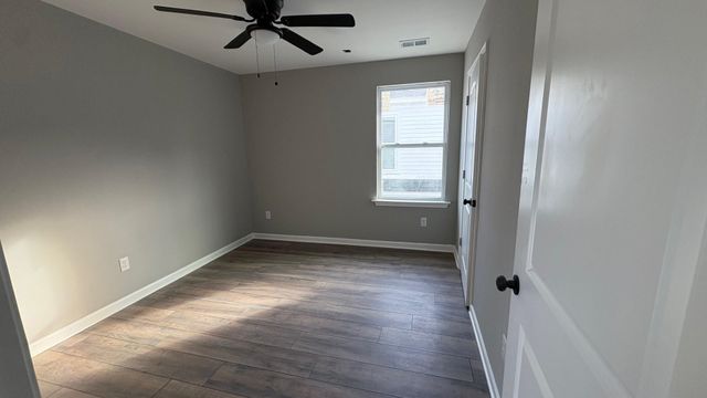 994 SEATTLE DR, Memphis, TN 38114