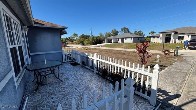 3015 6th ST W, Lehigh Acres, FL 33971