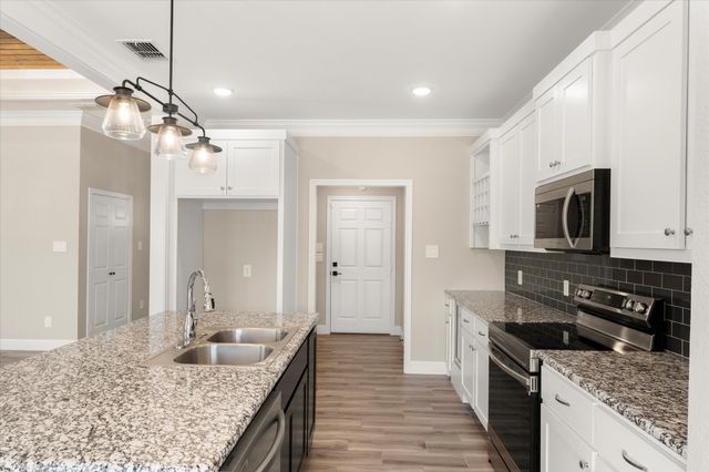 371 County Road 2462, Mineola, TX 75773