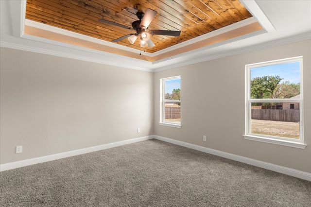 371 County Road 2462, Mineola, TX 75773