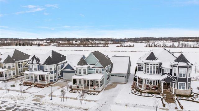 54568 Ann Drive, Macomb Twp, MI 48042