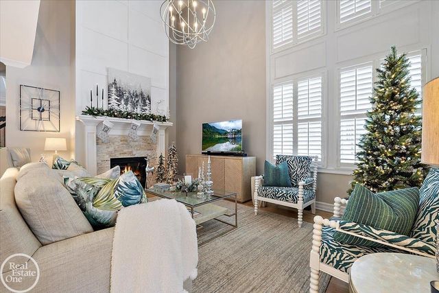 54568 Ann Drive, Macomb Twp, MI 48042