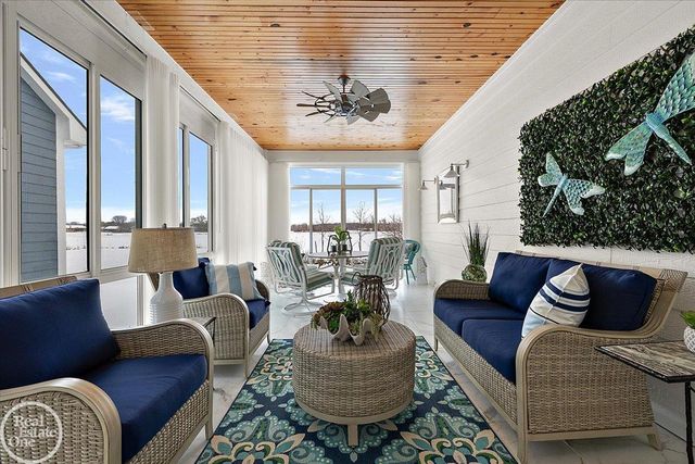 54568 Ann Drive, Macomb Twp, MI 48042