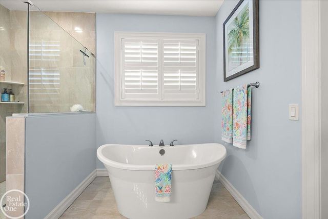 54568 Ann Drive, Macomb Twp, MI 48042