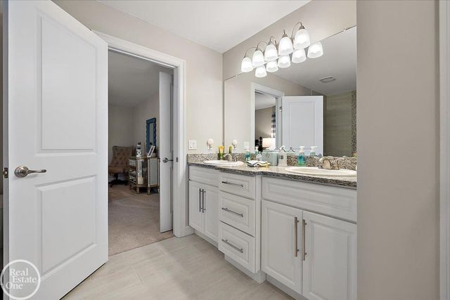 54568 Ann Drive, Macomb Twp, MI 48042