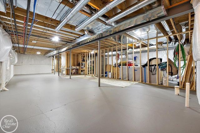 54568 Ann Drive, Macomb Twp, MI 48042