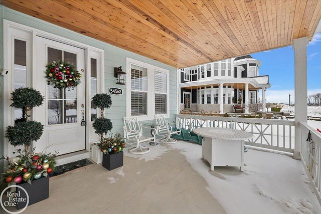 54568 Ann Drive, Macomb Twp, MI 48042