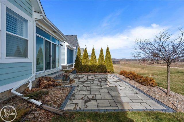 54568 Ann Drive, Macomb Twp, MI 48042