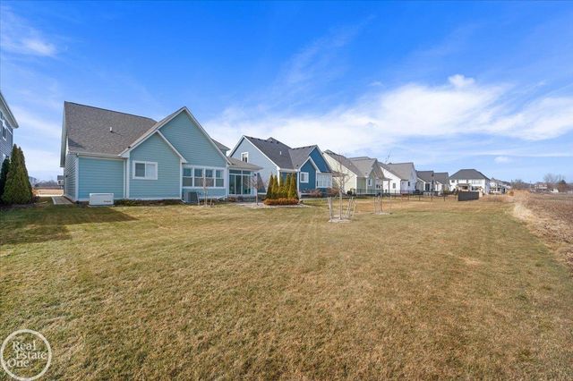 54568 Ann Drive, Macomb Twp, MI 48042