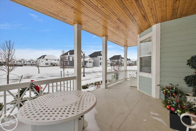 54568 Ann Drive, Macomb Twp, MI 48042