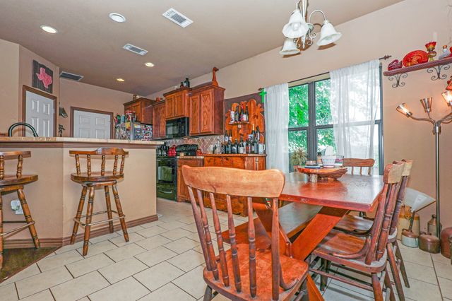 4109 Seminole Trail, Granbury, TX 76048