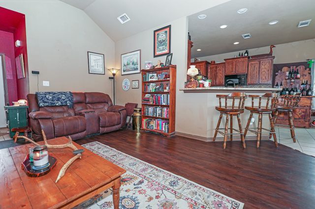 4109 Seminole Trail, Granbury, TX 76048