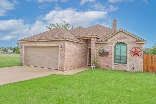 4109 Seminole Trail, Granbury, TX 76048