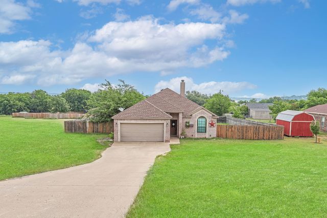 4109 Seminole Trail, Granbury, TX 76048
