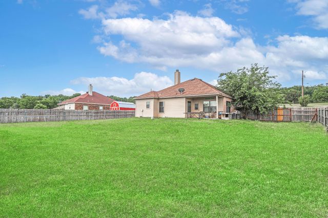 4109 Seminole Trail, Granbury, TX 76048