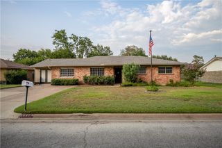 3807 Craig Street, Bryan, TX 77802
