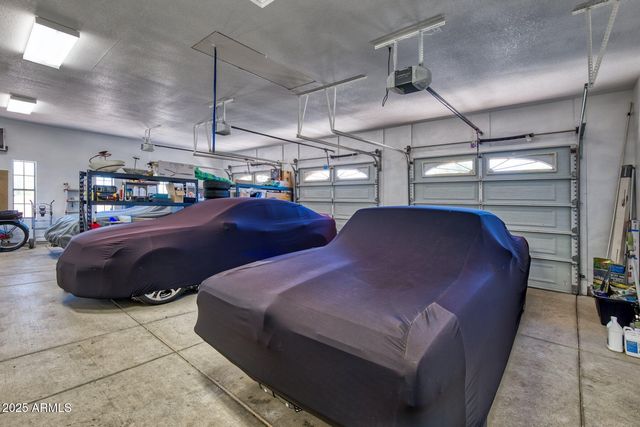 5664 S EQUESTRIAN Place, Hereford, AZ 85615