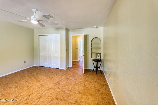 5664 S EQUESTRIAN Place, Hereford, AZ 85615