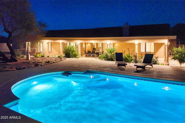 5664 S EQUESTRIAN Place, Hereford, AZ 85615