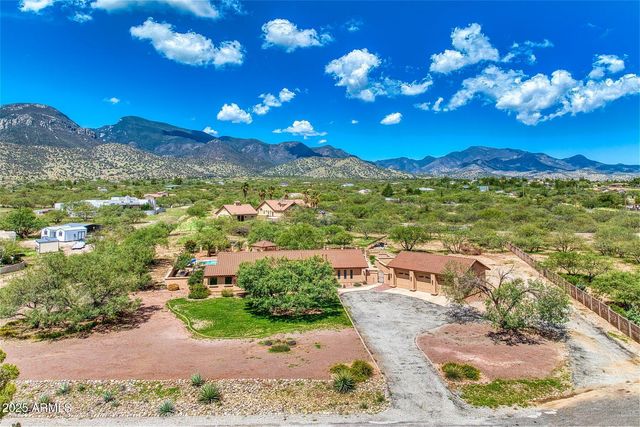 5664 S EQUESTRIAN Place, Hereford, AZ 85615