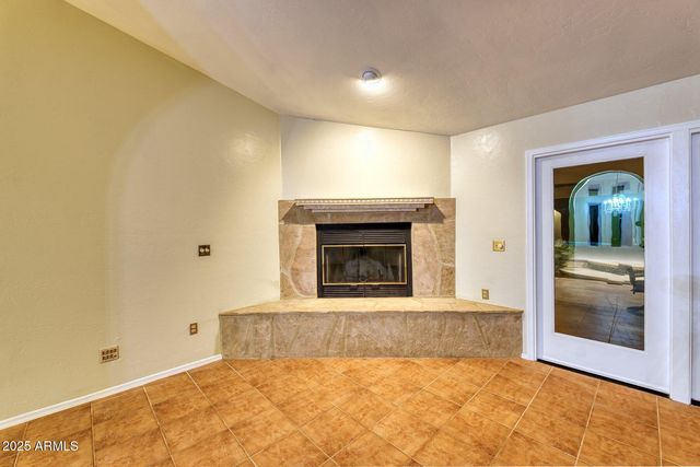 5664 S EQUESTRIAN Place, Hereford, AZ 85615