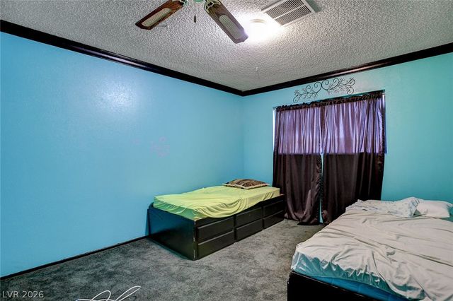 8069 Red Barn Drive, Las Vegas, NV 89123