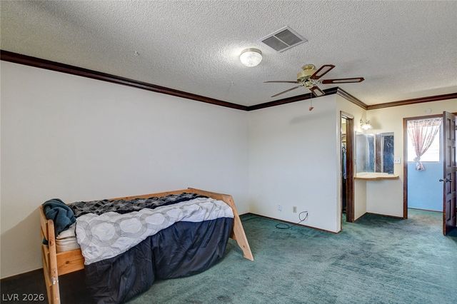 8069 Red Barn Drive, Las Vegas, NV 89123