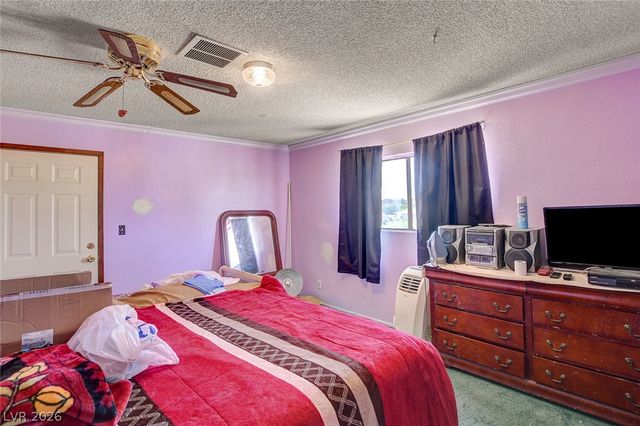 8069 Red Barn Drive, Las Vegas, NV 89123