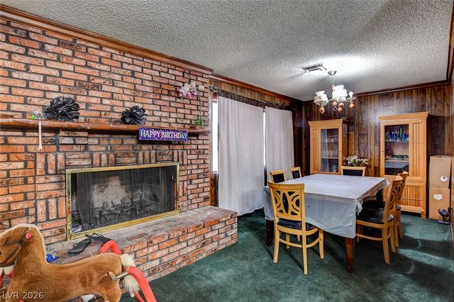 8069 Red Barn Drive, Las Vegas, NV 89123
