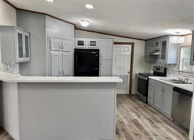 9635 Cedar Ridge Court, Willis, TX 77318