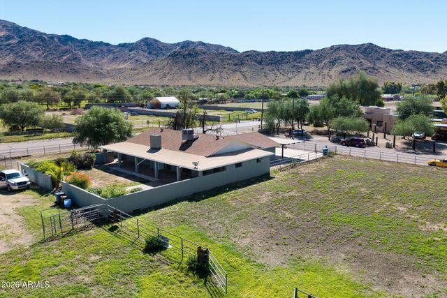 4502 W GUMINA Avenue, Laveen, AZ 85339