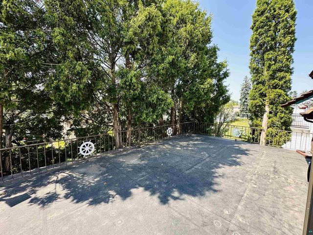2417 Hammond Ave, Superior, WI 54880