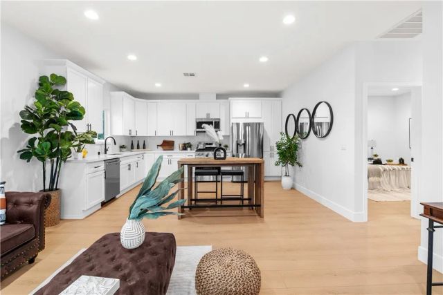 1949 W 1st Street, Rancho Palos Verdes, CA 90275