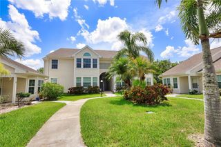1915 Westminster Circle 17-5, Vero Beach, FL 32966