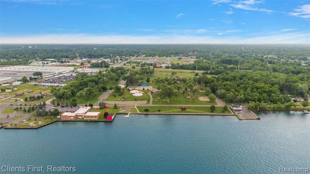 840 Saint James Street, Marysville, MI 48040