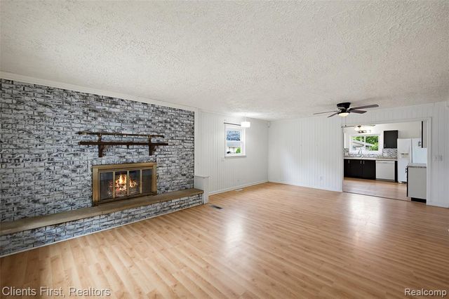 840 Saint James Street, Marysville, MI 48040