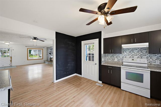 840 Saint James Street, Marysville, MI 48040