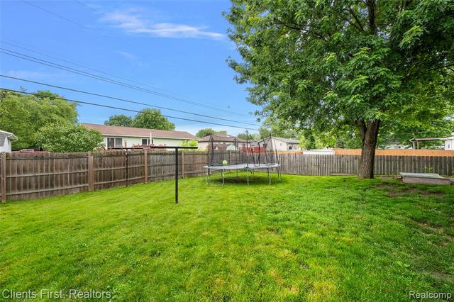840 Saint James Street, Marysville, MI 48040