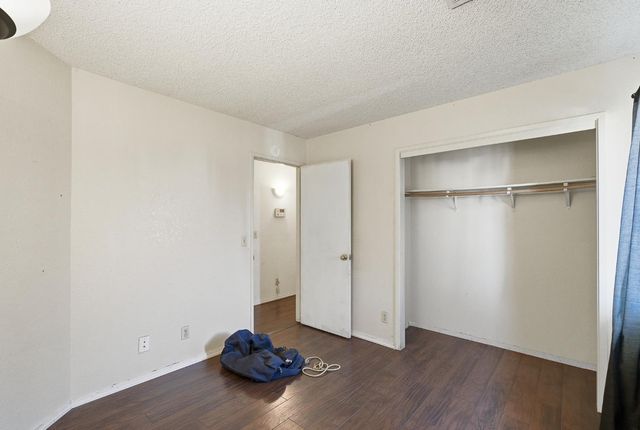 2580 N Knoll Avenue, Fresno, CA 93722