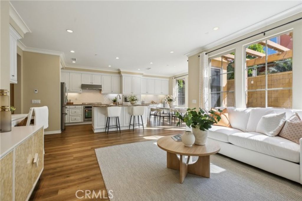 76 Bianco, Irvine, CA 92618