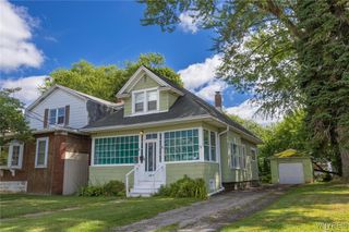 127 77th Street, Niagara Falls, NY 14304