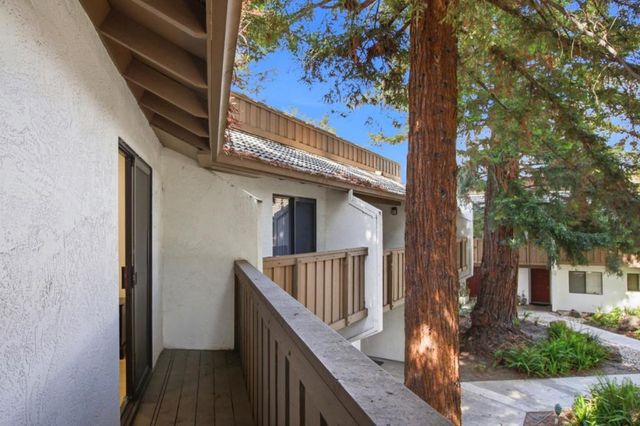 2201 Monroe Street 204, Santa Clara, CA 95050