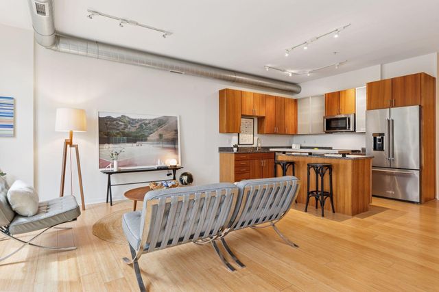 2840 Bryant Avenue S E303, Minneapolis, MN 55408