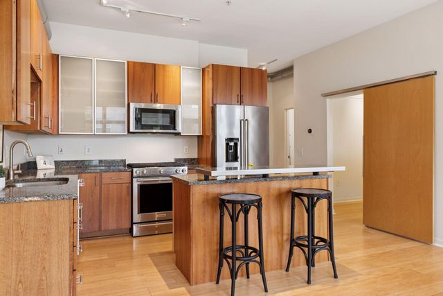 2840 Bryant Avenue S E303, Minneapolis, MN 55408