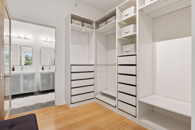 2840 Bryant Avenue S E303, Minneapolis, MN 55408