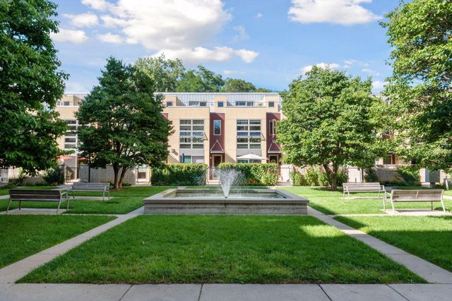 2840 Bryant Avenue S E303, Minneapolis, MN 55408