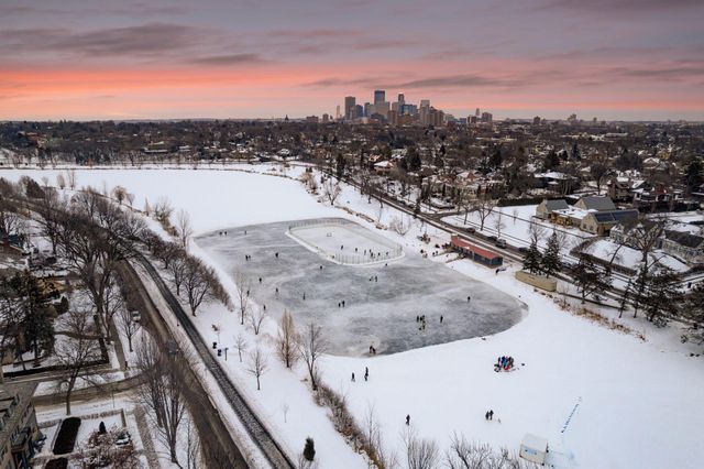 2840 Bryant Avenue S E303, Minneapolis, MN 55408