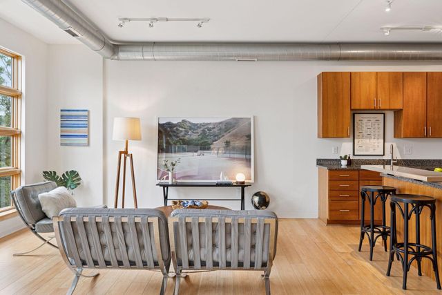 2840 Bryant Avenue S E303, Minneapolis, MN 55408