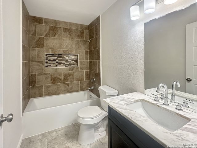 307 Lyric, San Antonio, TX 78223